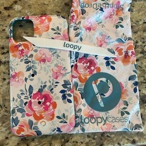 Loopy case iPhone 11 Gardenia pattern